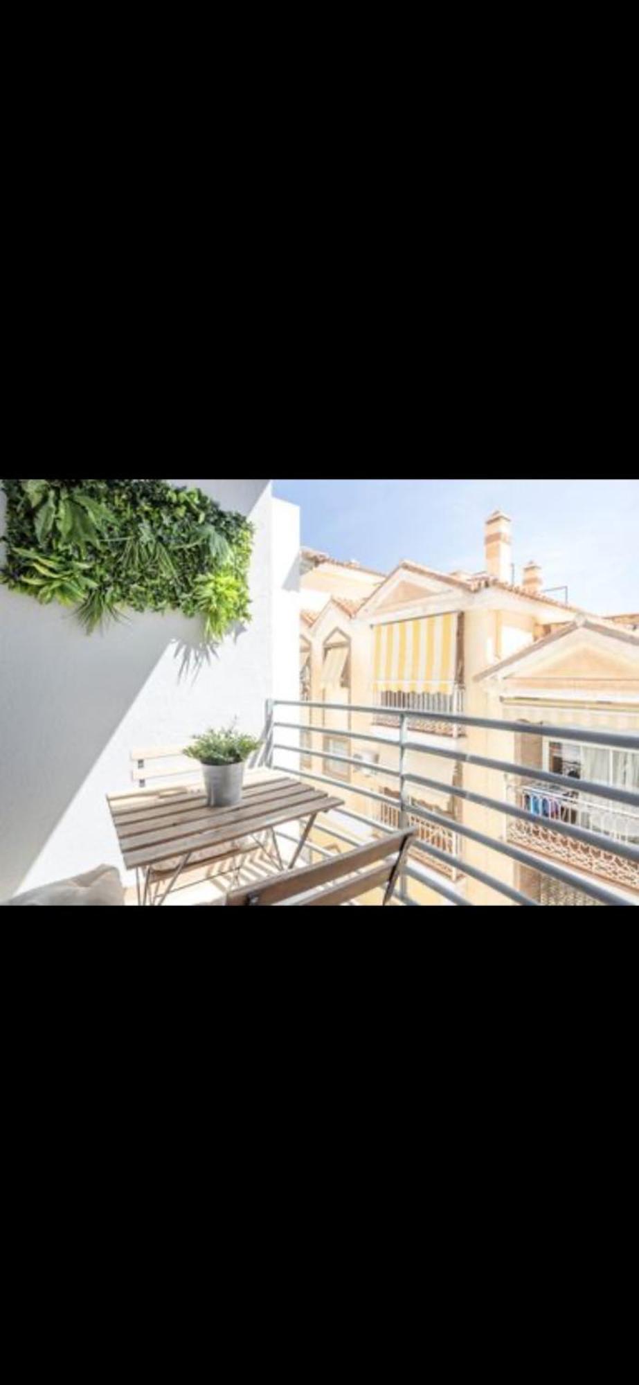 Apartment At The Beach Malaga Zewnętrze zdjęcie